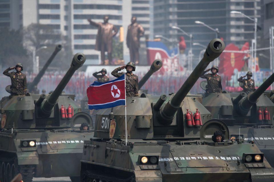 Corea del Norte prueba nuevo misil balístico en medio de las crecientes tensiones con EU