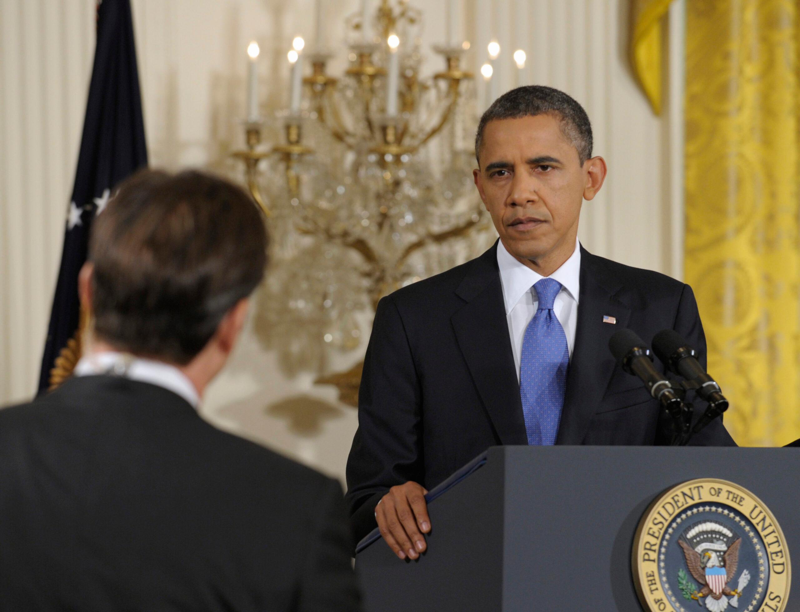 Obama respalda al procurador de EU por “Rápido y furioso”; niega haber sido informado