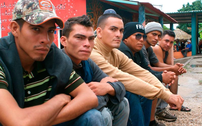 Peña prometió protegerlos, pero delitos contra migrantes en la frontera sur se disparan 200%