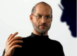 Convierten a Steve Jobs en muñeco de acción