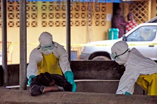 Liberia declara toque de queda por ébola