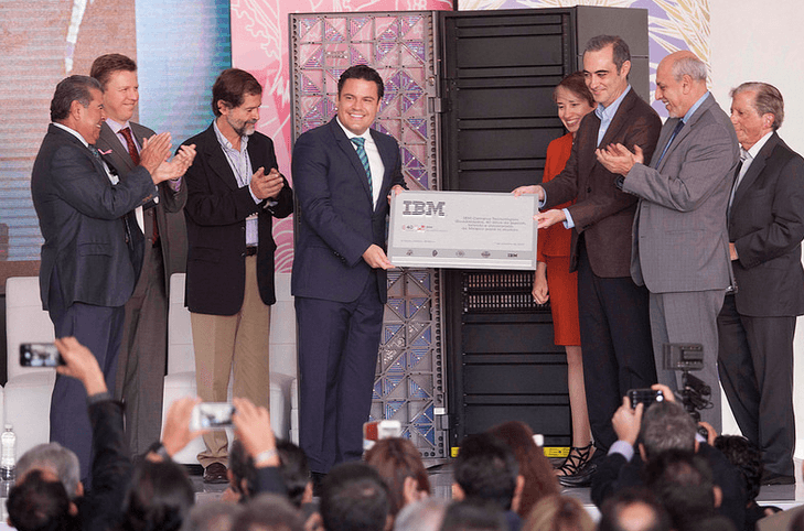 Jalisco festeja los 40 años de la llegada de IBM a esa entidad