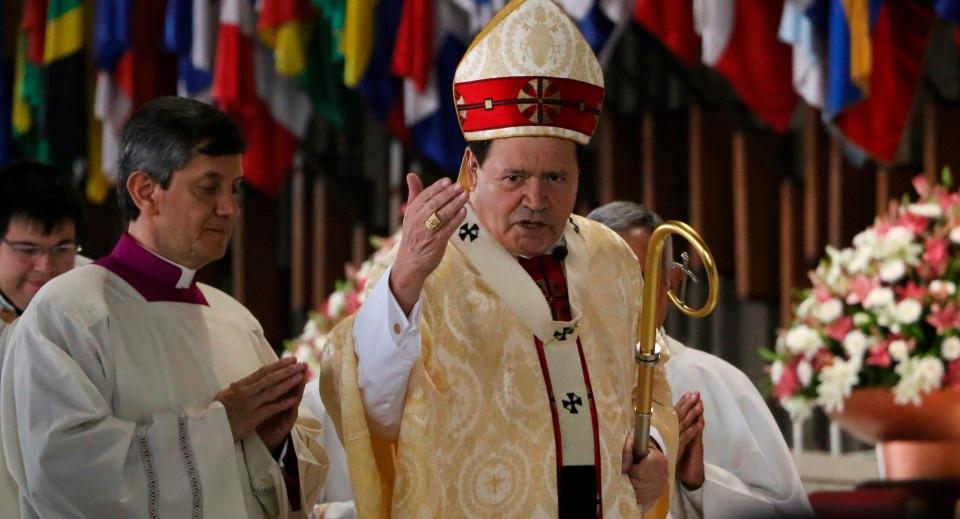 El cardenal Norberto Rivera pide a la Virgen tocar el corazón endurecido de Trump