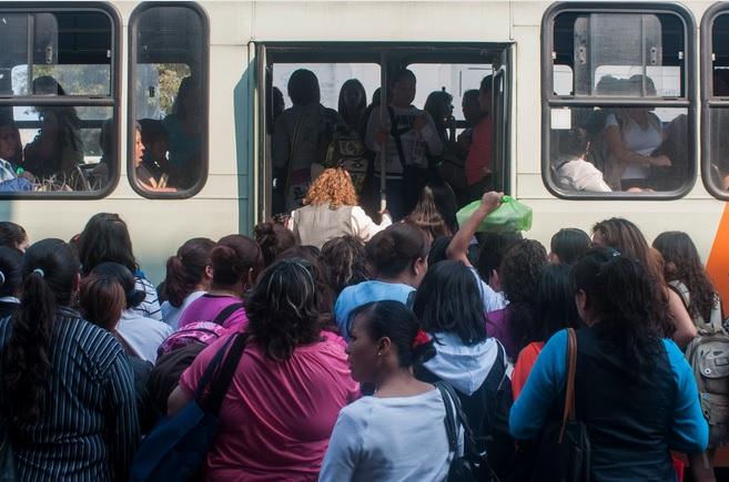 Distrito Federal, primer lugar en acoso a mujeres en el transporte público