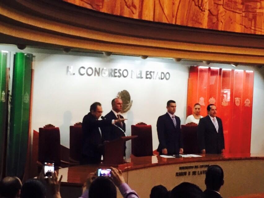 Colima: Elección extraordinaria de gobernador será el 17 de enero de 2016
