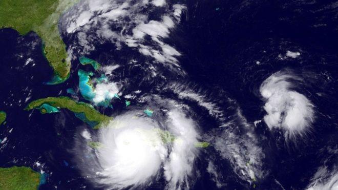 El poderoso huracán Matthew causa devastación en Cuba y tiene a Florida en alerta