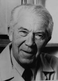 Muere Nobel de Medicina por inyección letal