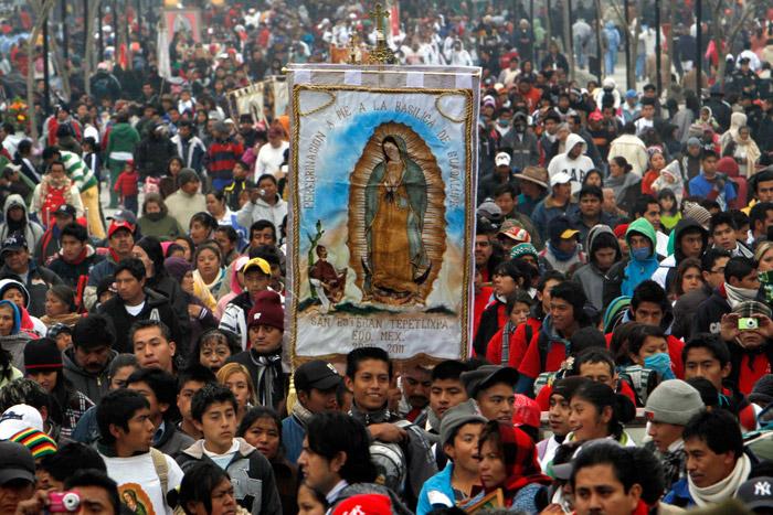 Rostros y colores de la fe: la visita a la virgen de Guadalupe