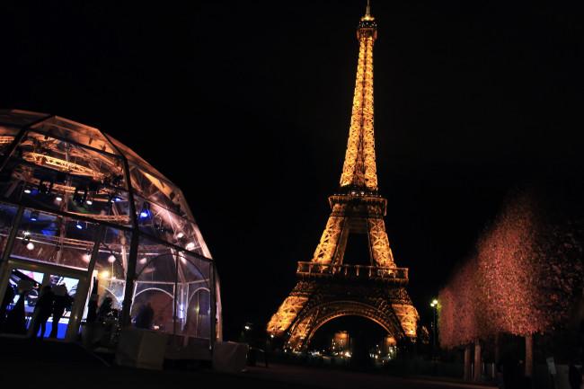 “Pensábamos que eran fuegos artificiales”: los testimonios de los ataques en París