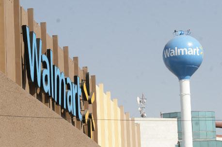 Walmart litiga al por mayor contra el gobierno federal