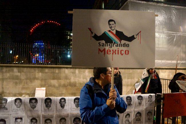 Padres de los normalistas se reunirán la próxima semana con EPN; pedirán nueva investigación