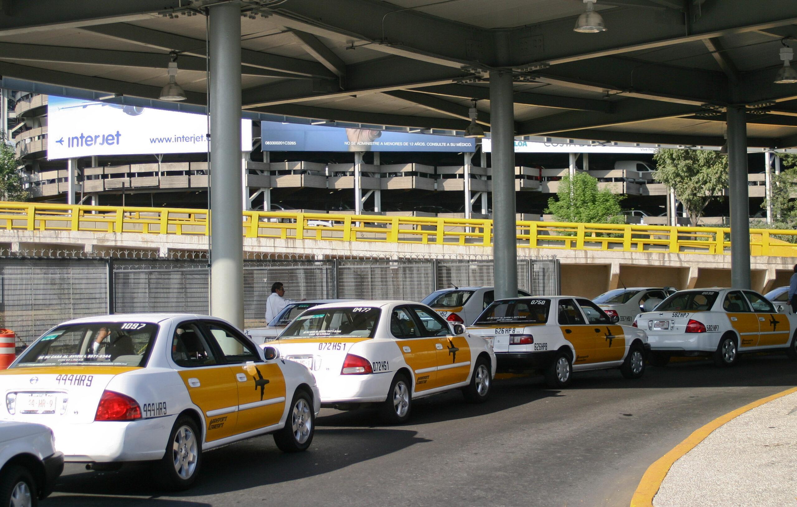 Despiden en AICM a jefes de seguridad
