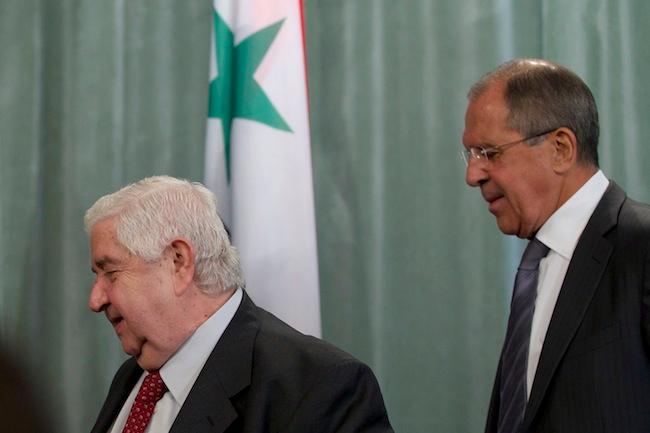 Canciller sirio “dispuesto” a entregar armas químicas a la comunidad internacional