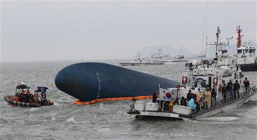 Arrestan a capitán del ferry surcoreano hundido; van 32 muertos