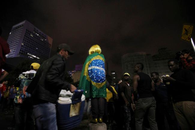 Tras derrota brasileña, reportan incidentes violentos en varias ciudades