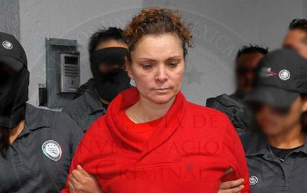 Formal prisión contra María de los Ángeles Pineda, esposa del exalcalde de Iguala