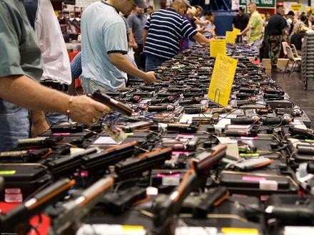 NY acuerda ley más estricta para control de armas