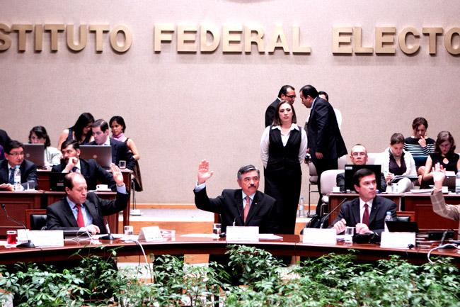 IFE prevé gasto de casi 16 mmdp para organizar las presidenciales de 2012