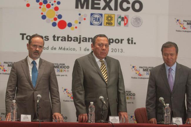 ¿Cuáles son las 7 mesas de trabajo instaladas por el Pacto por México?