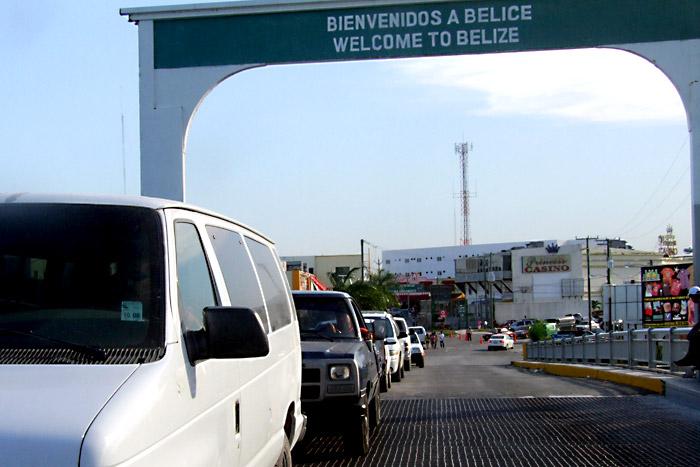 Frontera México-Belice: La esquina donde parece que no pasa nada