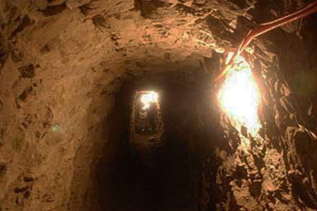 Localizan túnel clandestino entre Tijuana y San Diego