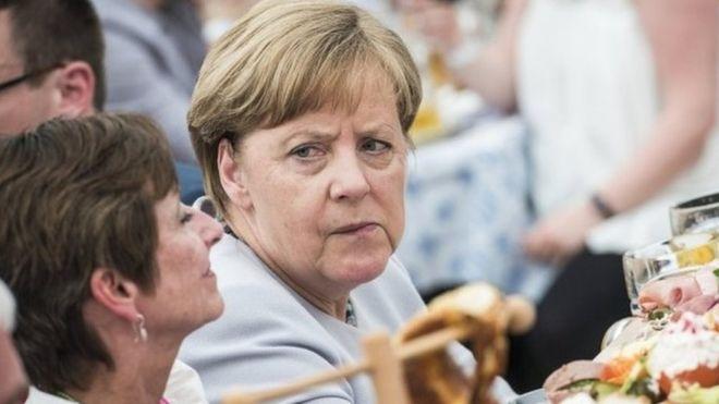 Europa ya no puede confiar completamente en EU y Reino Unido, dice Angela Merkel