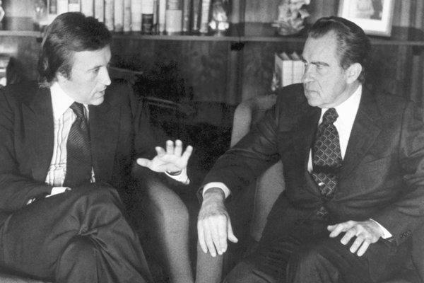 Muere David Frost, periodista que entrevistó a Nixon tras <i>Watergate</i>