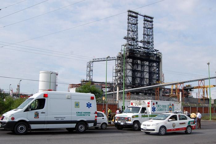 Pemex importa 50% de las gasolinas que se consumen en el país