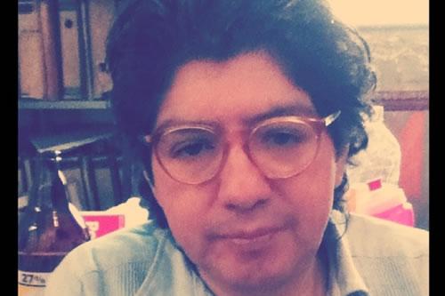 La poesía visceral <br>de Carlos Martínez Rentería