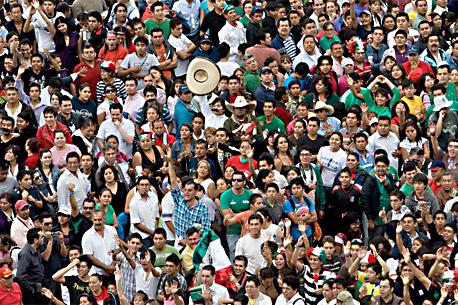 Pese a todo… 66% de los mexicanos satisfechos con su vida: OCDE