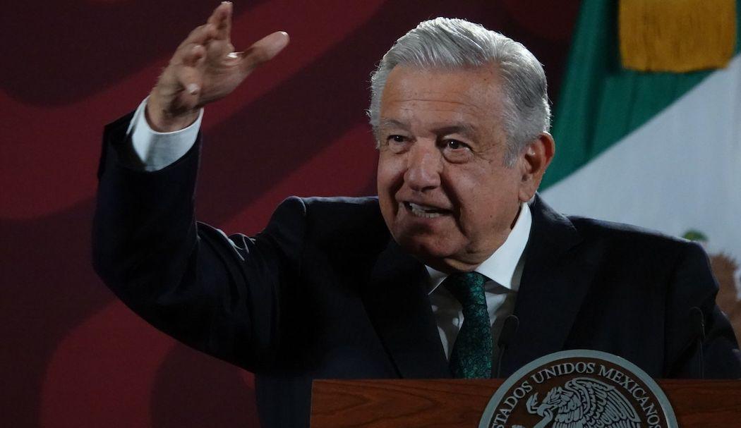 AMLO ve baja en desigualdad, pero programas dan menos recursos a los pobres