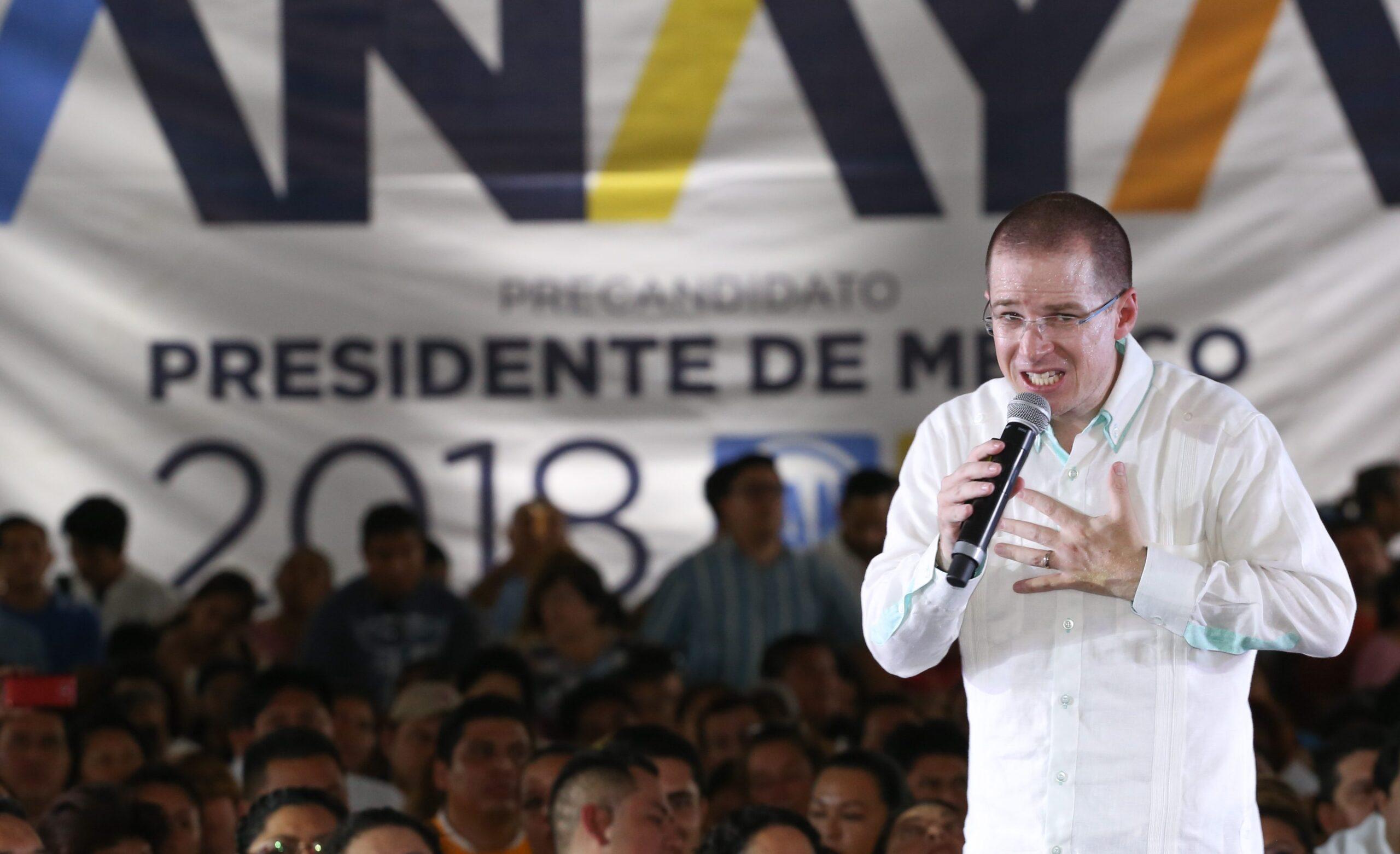 Congelan cuentas de Manuel Barreiro; empresario impugna resolución ante el juez