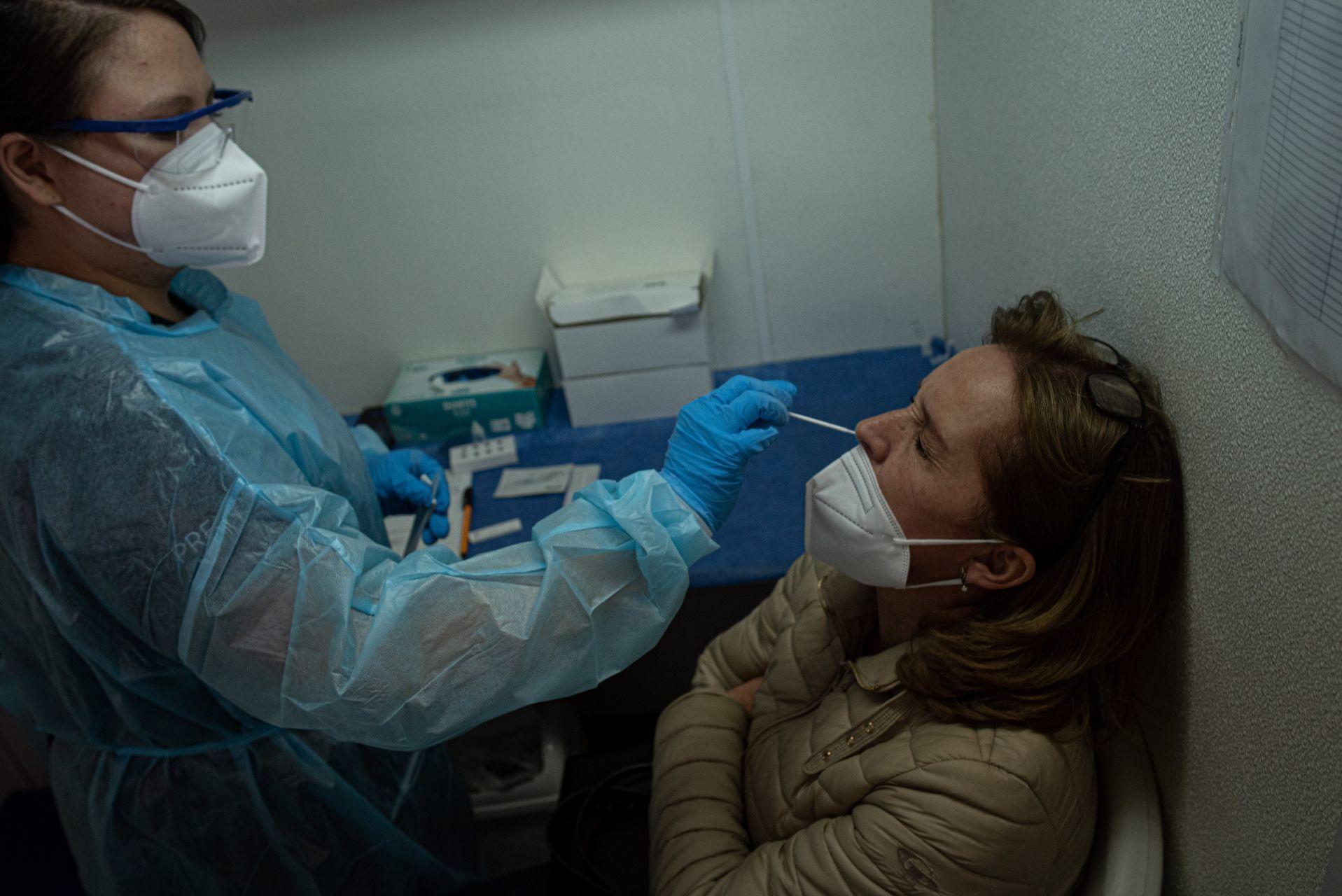 México suma 35 mil 243 casos de COVID y 588 muertes en las últimas 24 horas