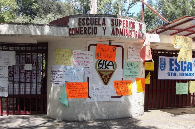 Chuayffet pide a los politécnicos iniciar el diálogo para regresar a clases