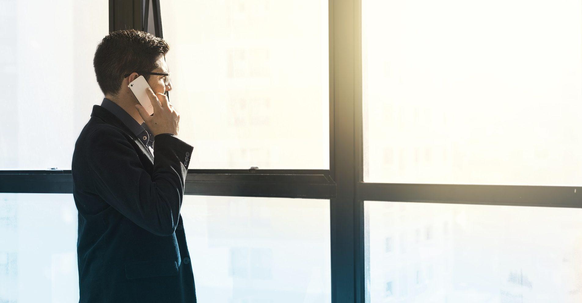 Funcionario federal era uno de los socios del grupo empresarial que vendió Pegasus a la PGR