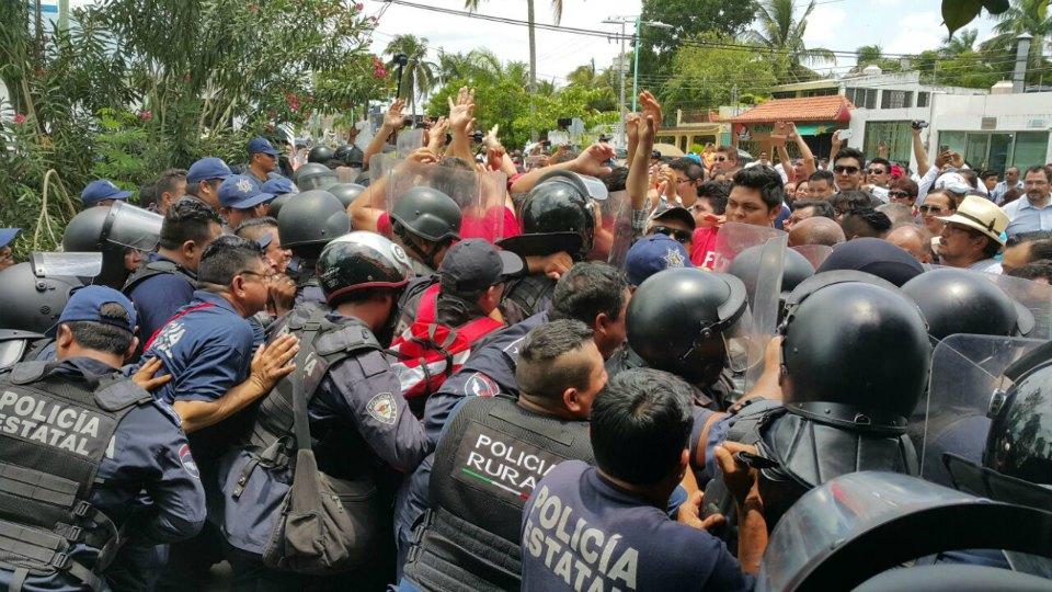 Pese a protestas, el PRI de QRoo busca imponer un fiscal de justicia: opositores
