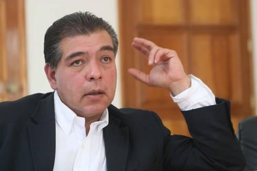 Reforma Política una simulación: Di Costanzo