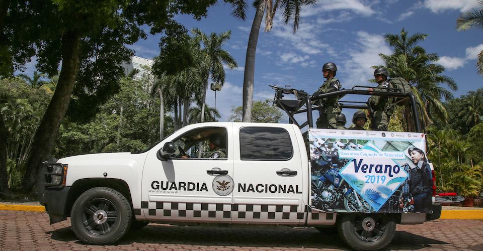 Gobierno aplica exámenes de confianza exprés y operados por militares para entrar a la Guardia
