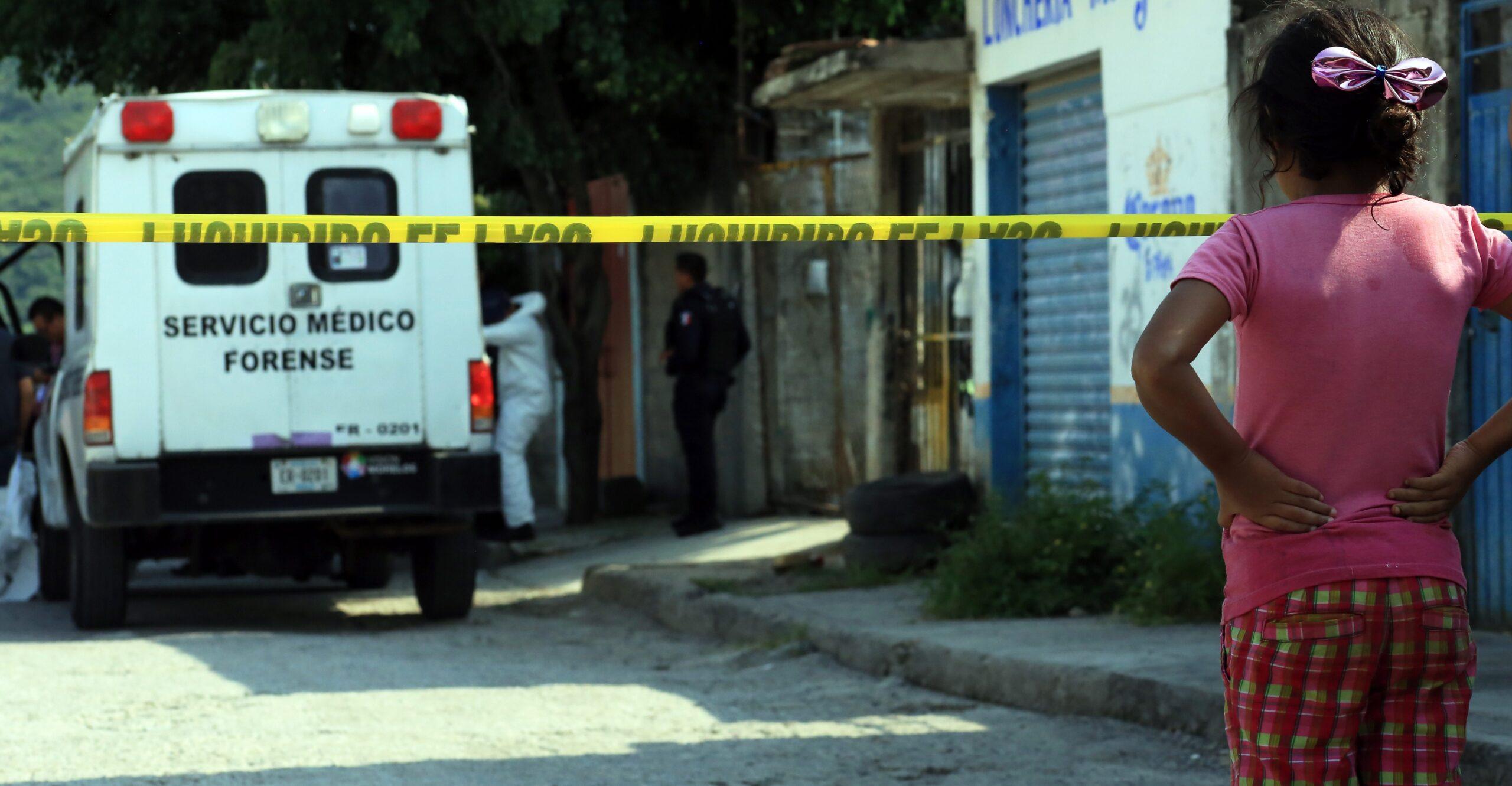 Hombres incendian casa con dos niños dentro en Sonora; uno de ellos muere