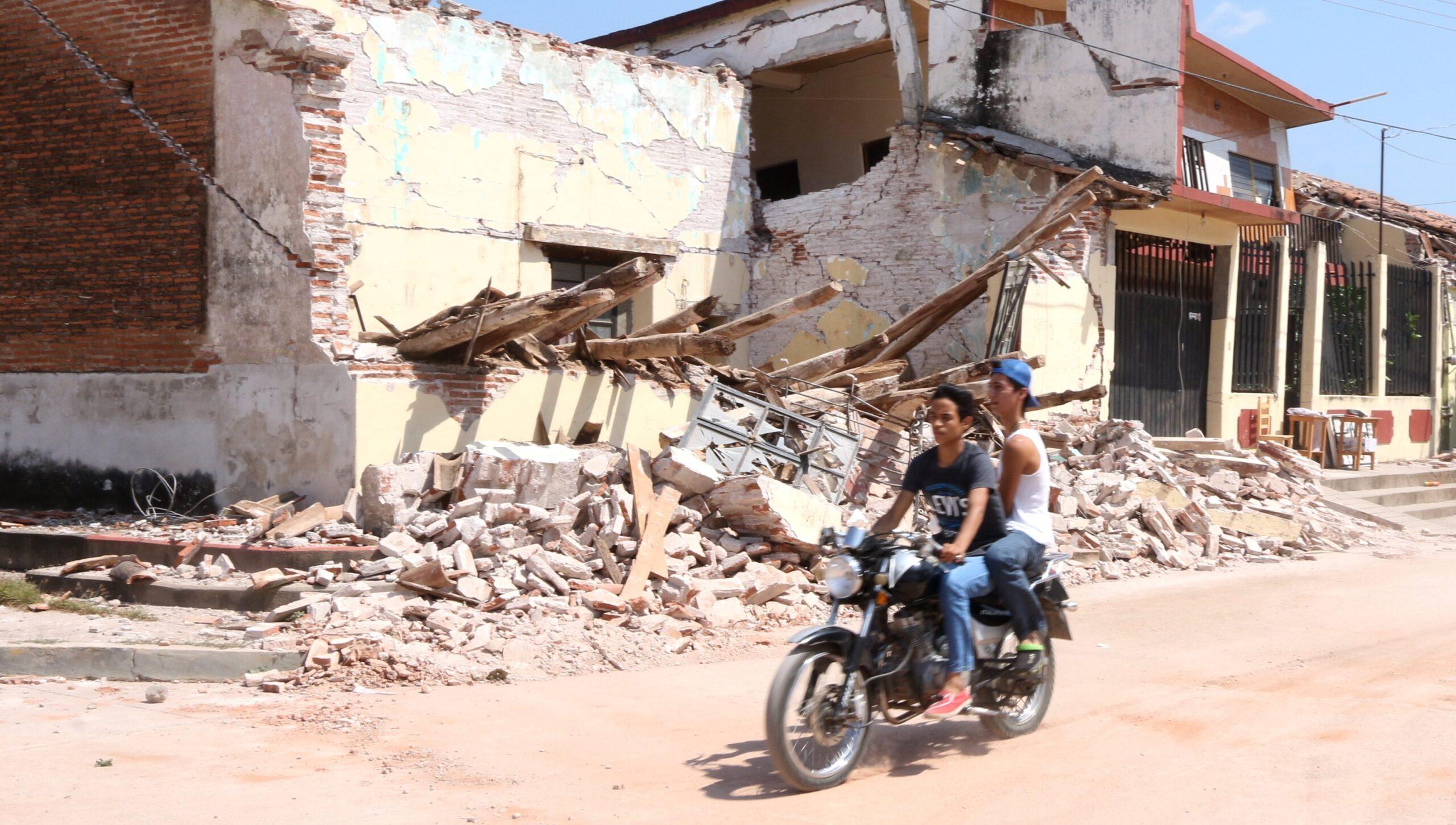 México retira ayuda ofrecida a Texas; ya no está en condiciones tras el sismo y el huracán Katia