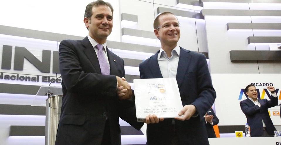 Anaya acusa a AMLO de pactar con EPN y lo reta a debatir; vamos a ver si tiene los pantalones, dice