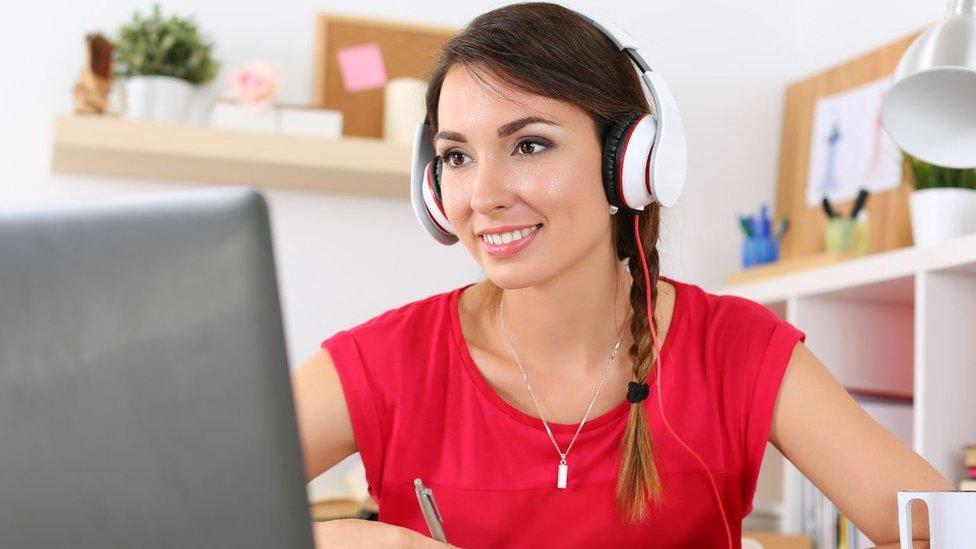 5 cursos gratis para aprender a programar con las mejores universidades del mundo