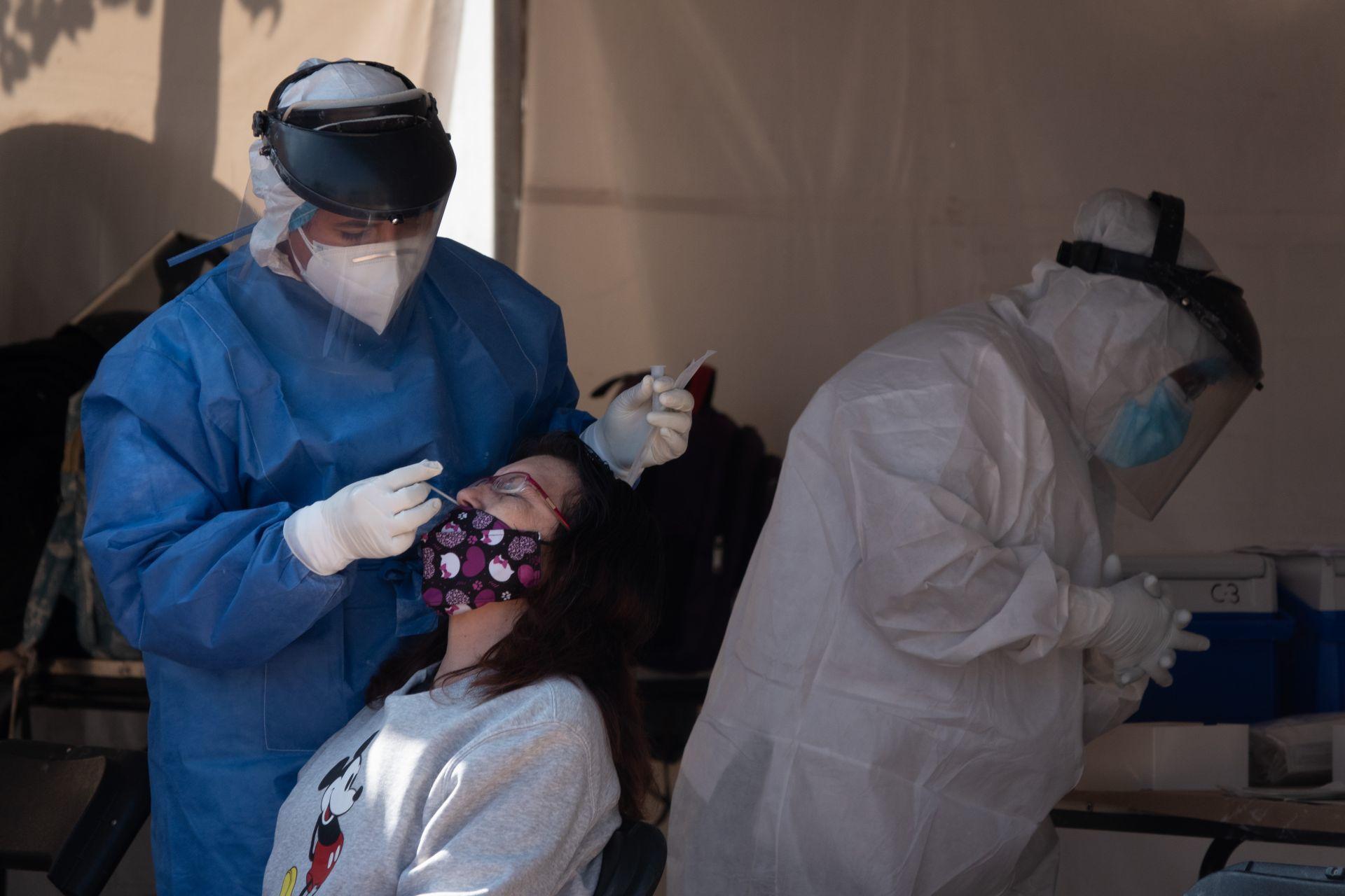 CDMX: Hospitalizaciones bajan 49%; hay 17 niños internados por COVID