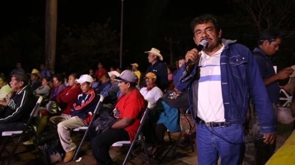 Esta es la ruta y calendario de las caravanas informativas de los padres y normalistas de Ayotzinapa