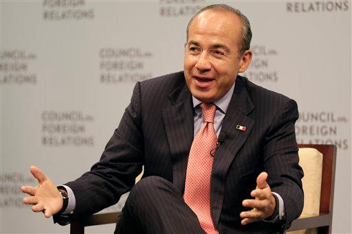 Regulación de drogas podría ser una alternativa al combate contra el narco: Calderón