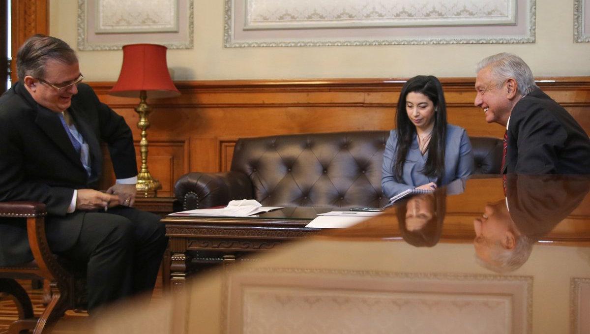 AMLO ofrece a Kamala Harris cooperar en tema migratorio y evitar tráfico de personas