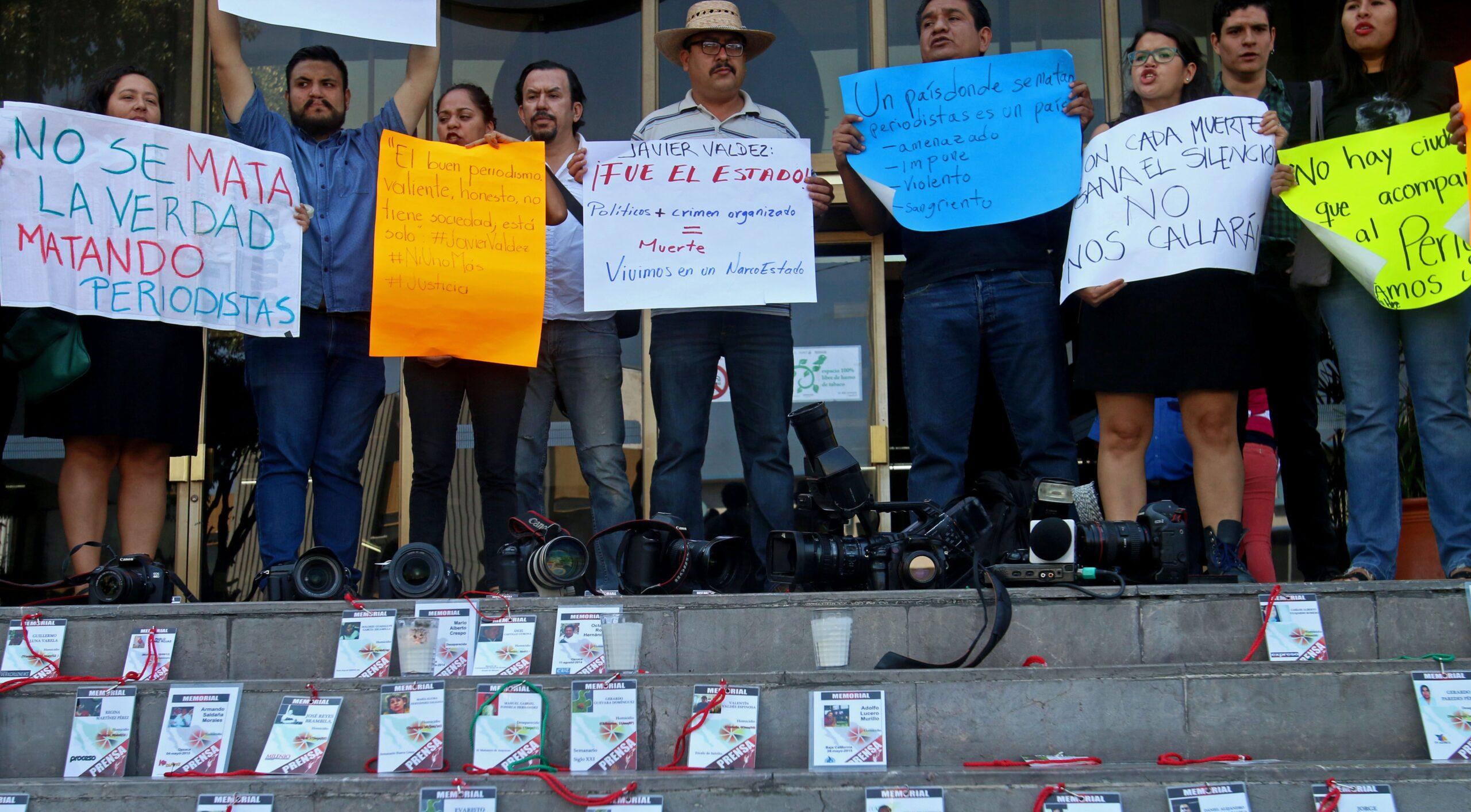 Atacan con un cuchillo al periodista Carlos Barrios en Playa del Carmen