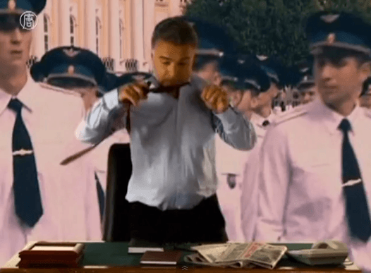 La Secretaría de Defensa rusa <i>rapea</i> para reclutar soldados