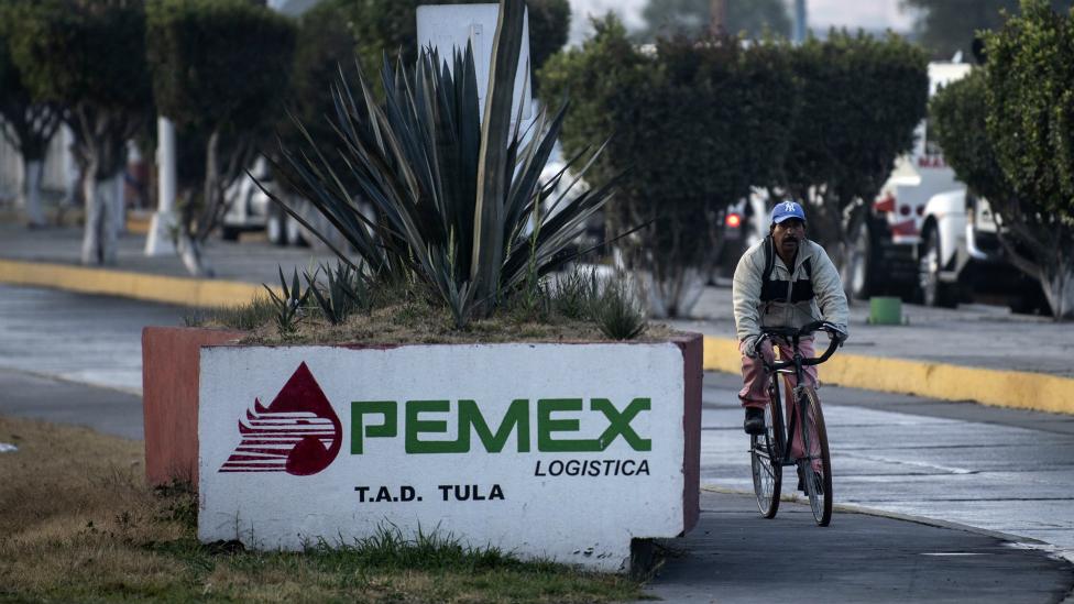 Pemex espera aumentar 5.6% su producción petrolera en 2020