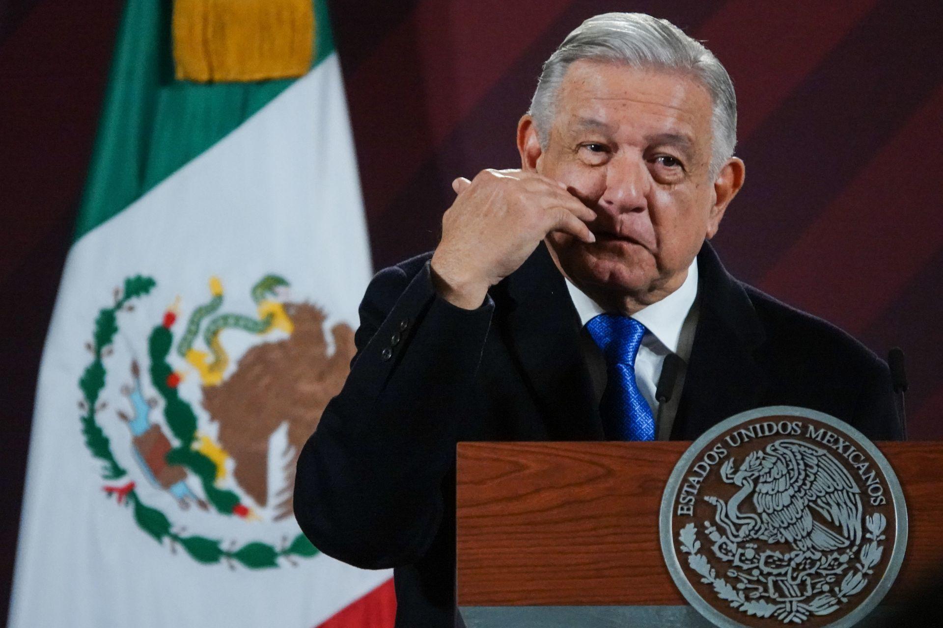 Con “politiquería” se busca eclipsar todo lo bueno de CDMX; le fascina a extranjeros: AMLO